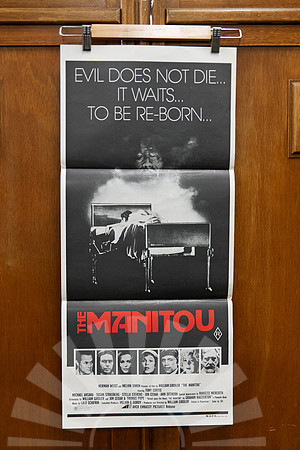 Original Australian daybill poster for “The Manitou” (1978), a cult horror with Tony Curtis and supernatural themes.