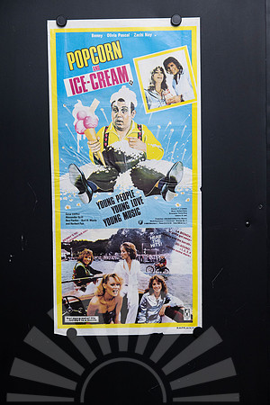 Original 1978 Australian Daybill movie poster for Popcorn and Ice Cream starring Benny Schnier, Olivia Pascal and Zachi Noy, featuring colourful blue, yellow and pink 1970s comedy artwork.