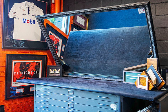 Sunset Framing & Gallery on Central Rd, Port Macquarie
