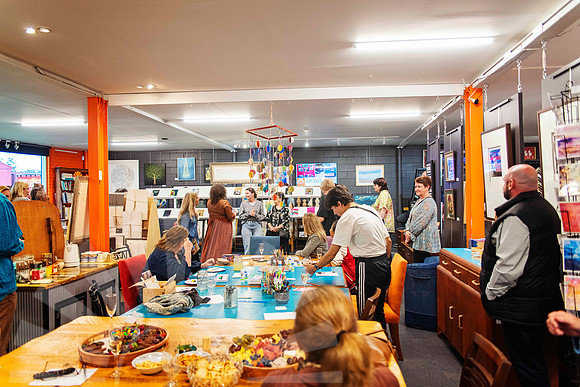 Sunset Framing & Gallery in 2014