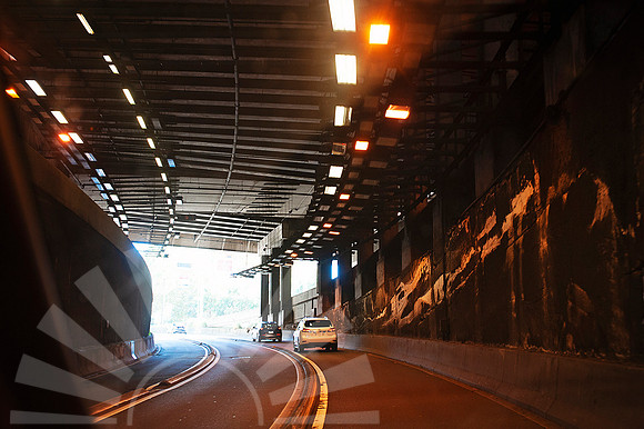 Safe, professional art delivery across NSW. We transport, store, and install artworks for homes, galleries, collectors, and exhibitions.